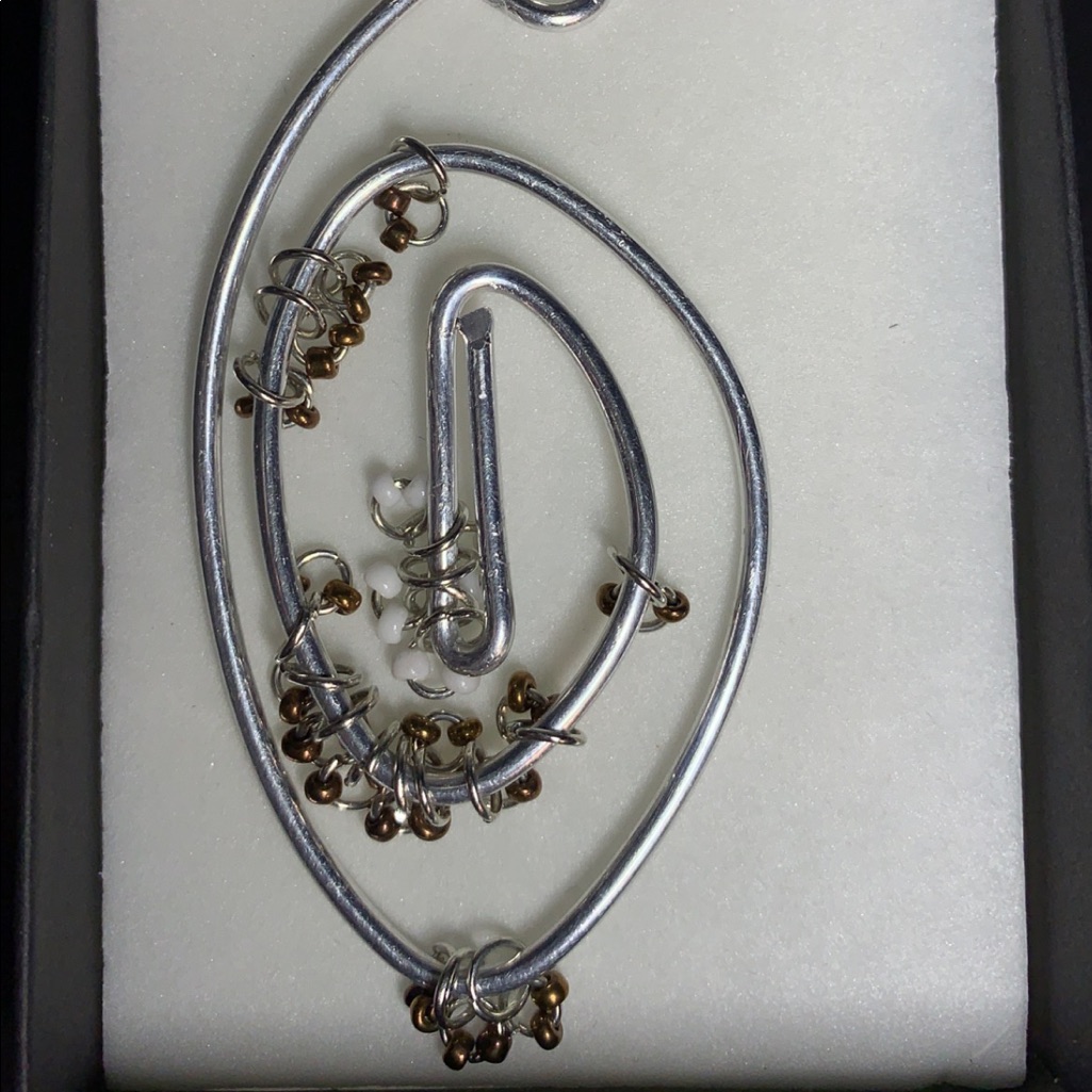 Fancy Fidget Necklace 13$